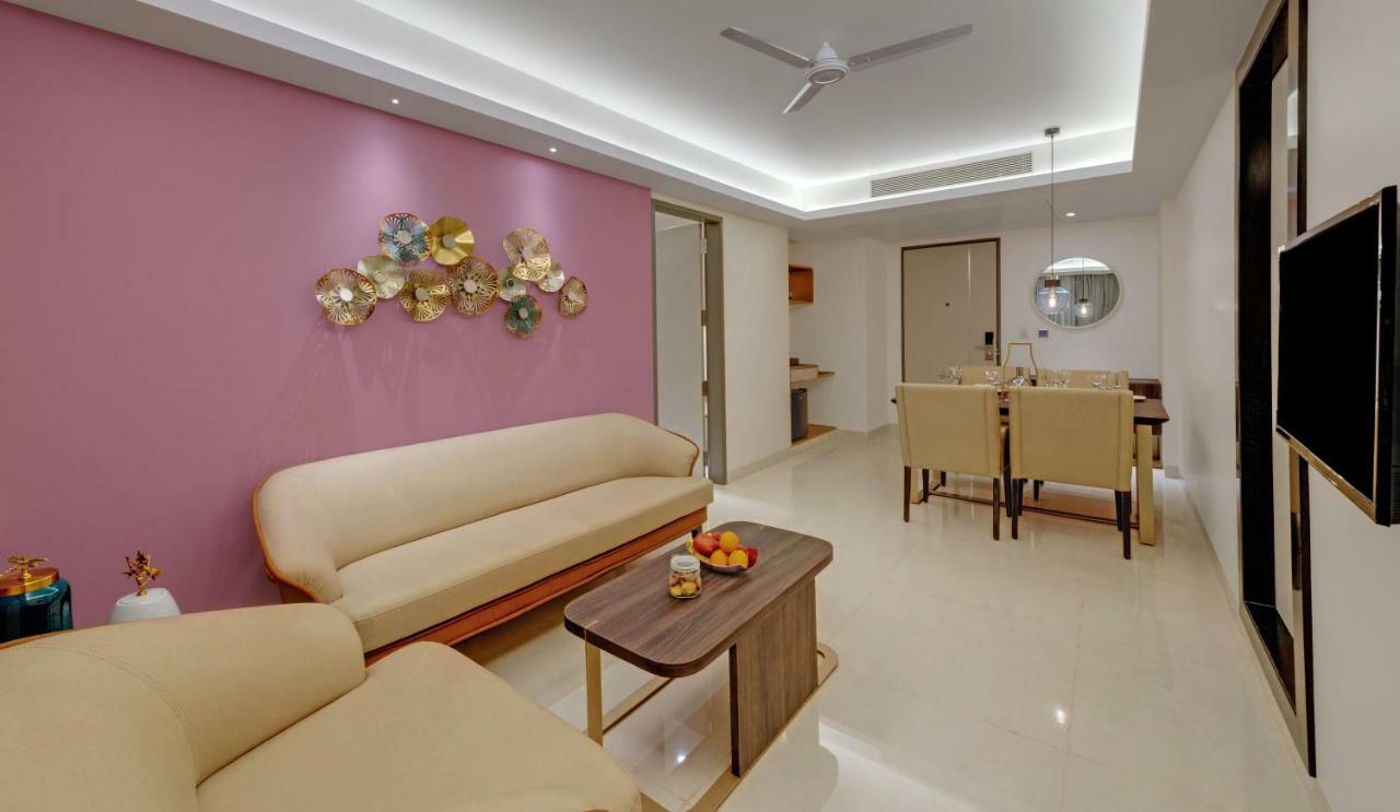 The Fern Residency Karad Hotel Exterior foto